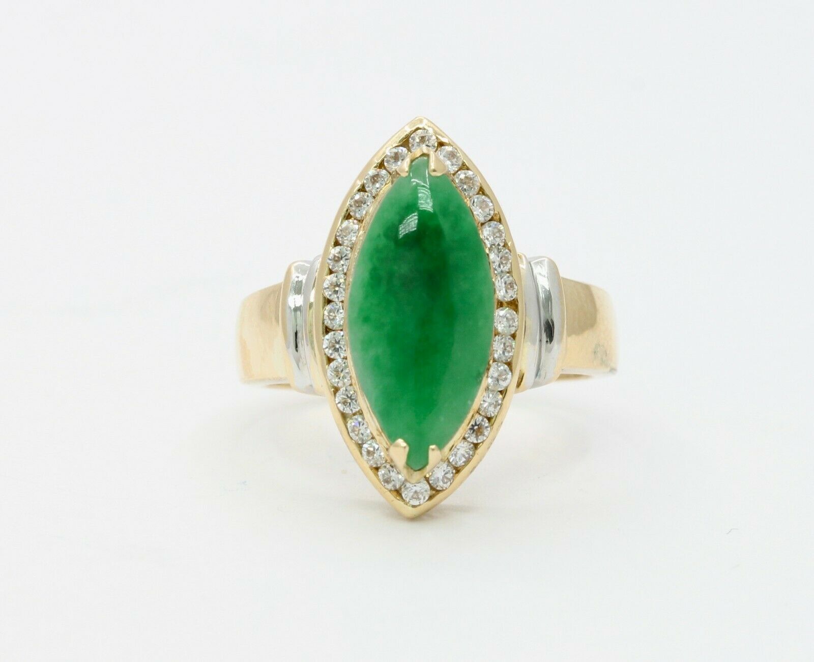 Vintage 18K Yellow Gold Jade Diamond navette Ring