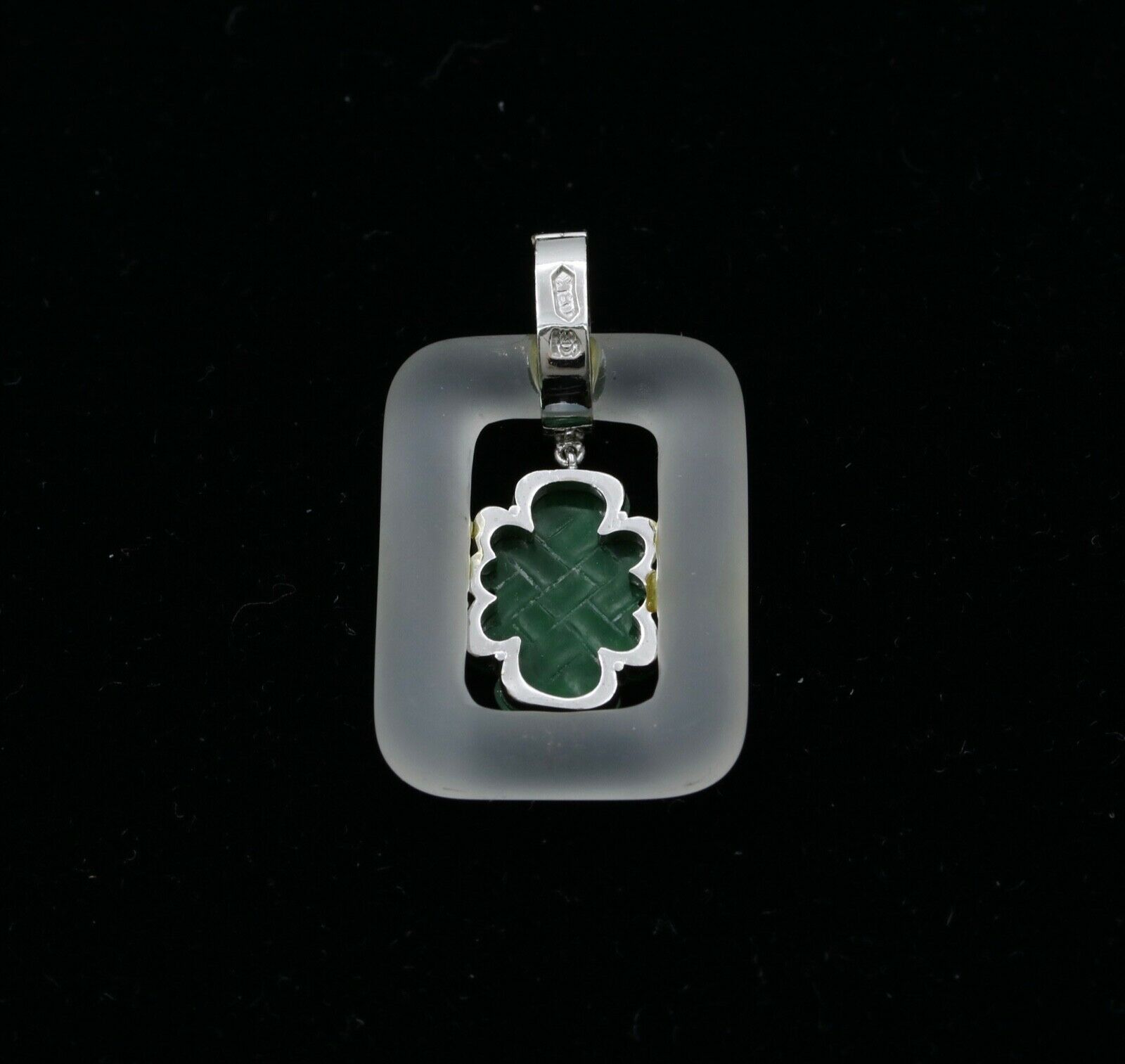 Vintage Jade Crystal Diamonds 18K White Gold Pendant
