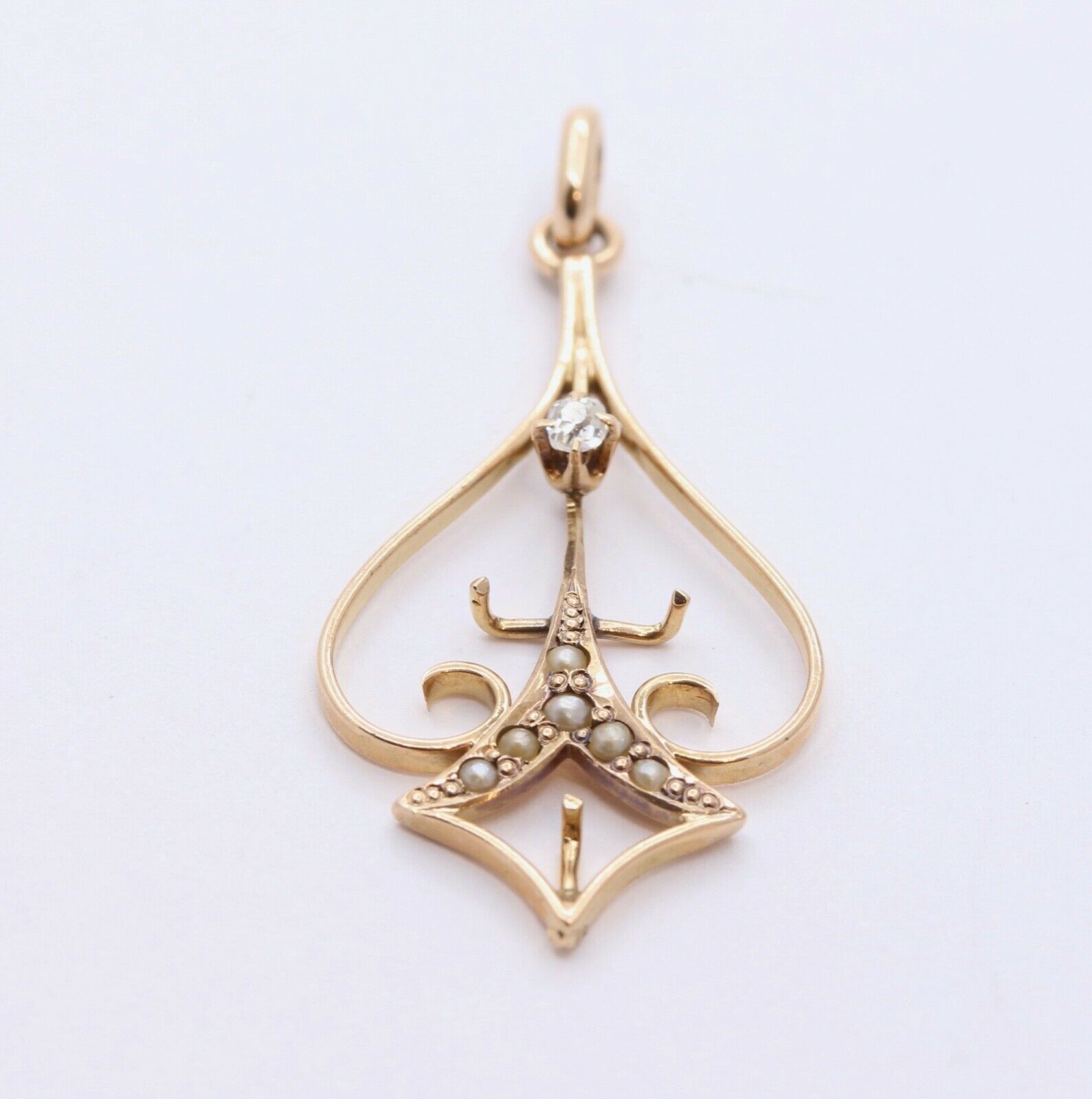 Victorian 10 Yellow Gold Diamond Seed Pearls Pendant