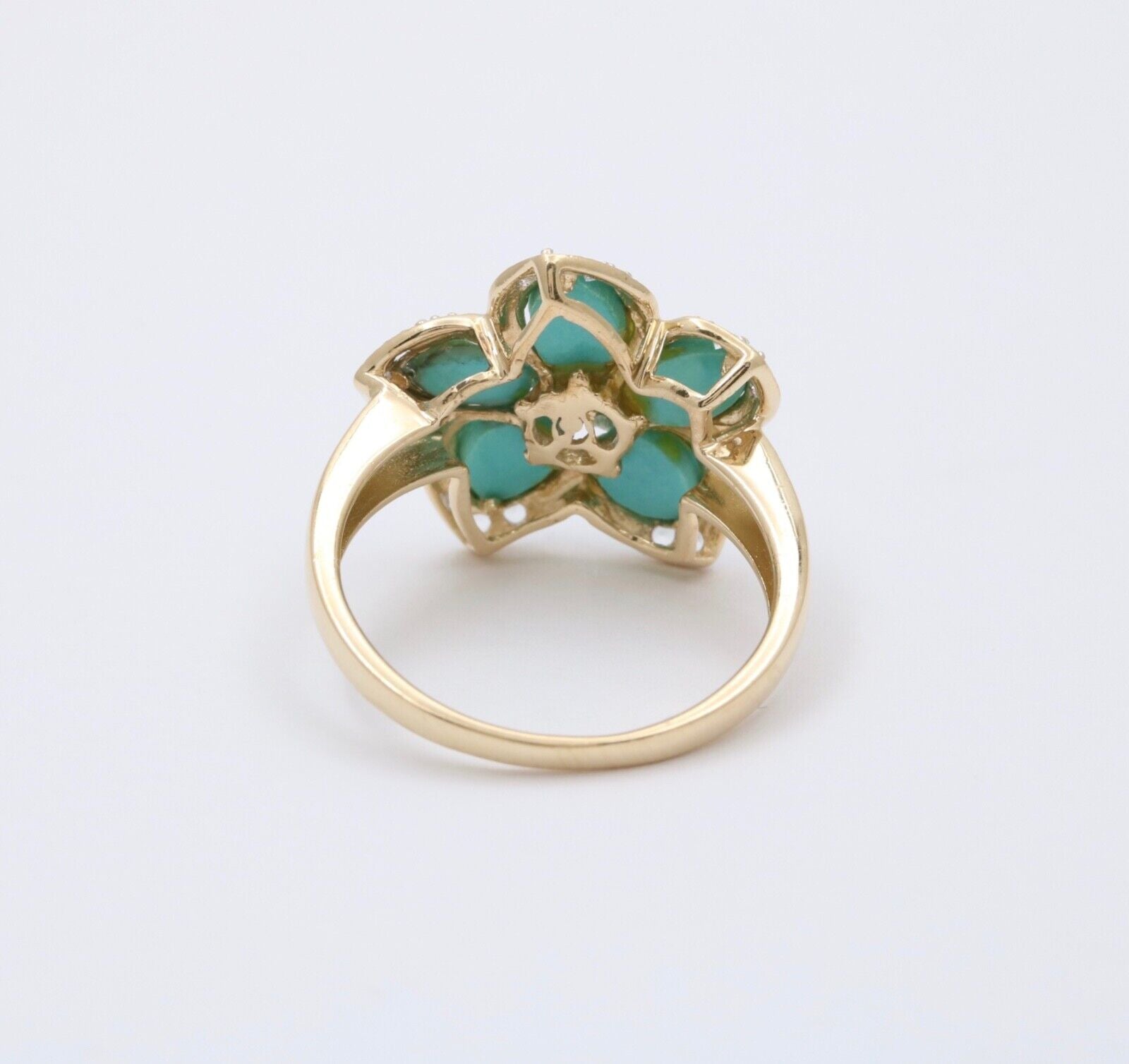 Vintage 18K Yellow Gold Turquoise & Diamond Flower RIng , Cocktail Ring