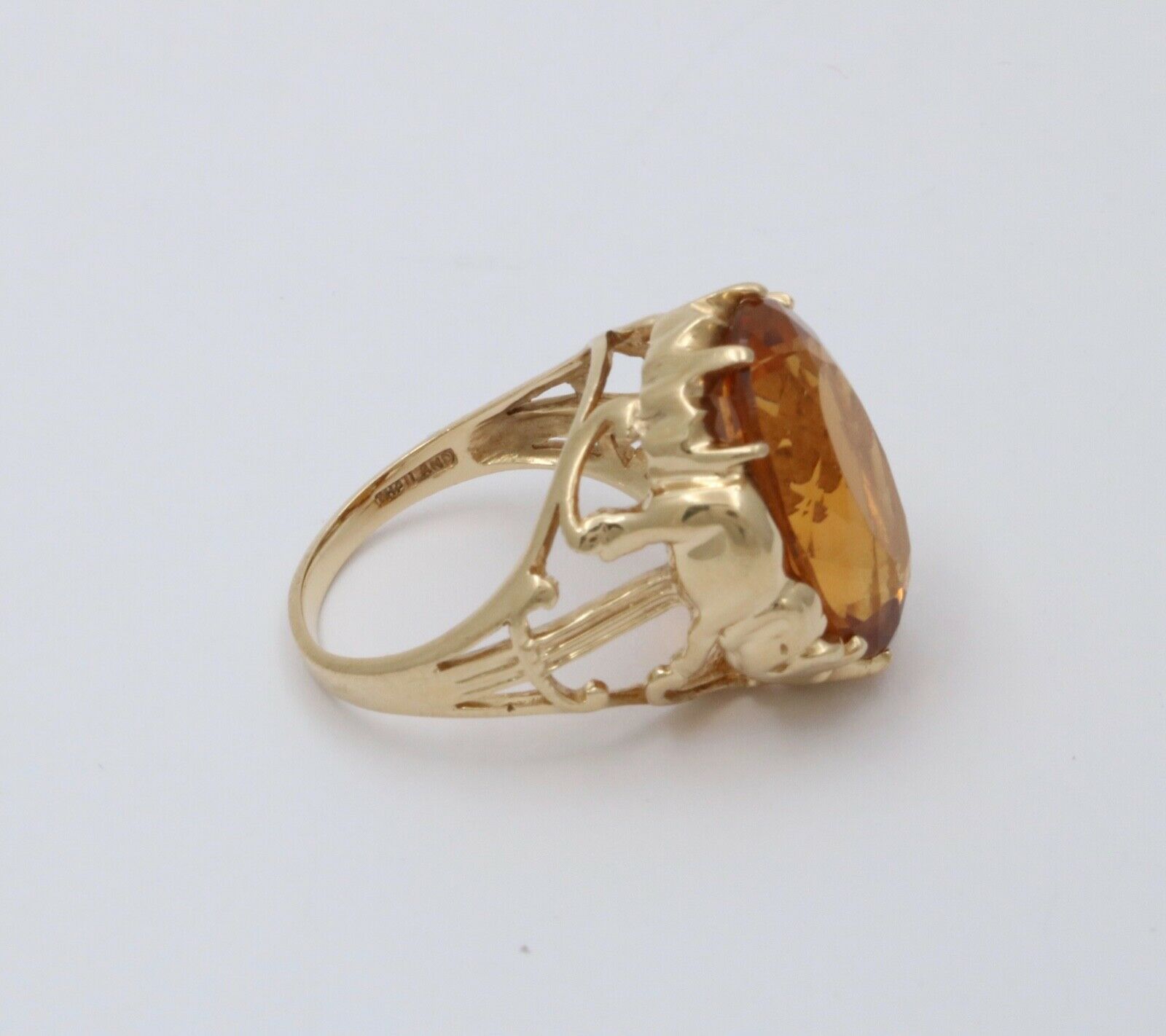 Vintage 10K Yellow Gold Citrine Elephant ring, Statement Ring.
