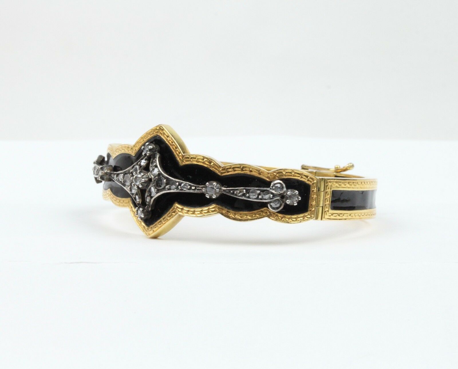 Victorian Mourning Antique Bracelet 18K Yellow Gold Black Enamel & Diamond