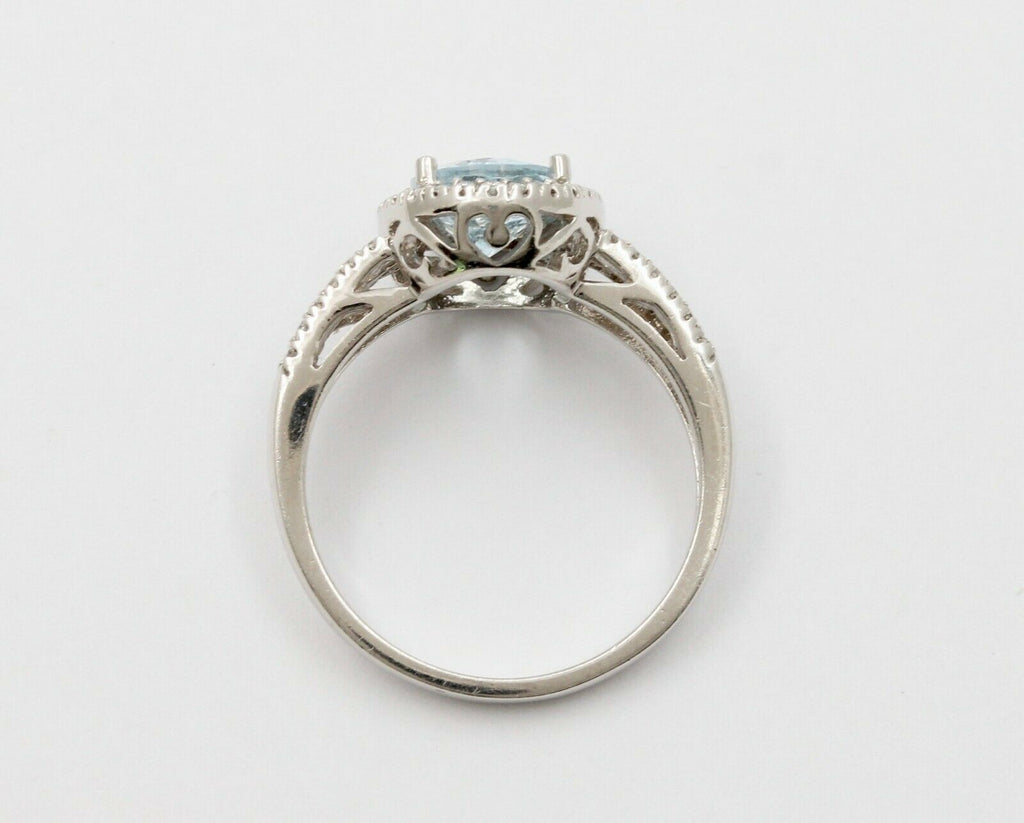 Vintage 14K White Gold Aquamarine Diamond Alternative Ring