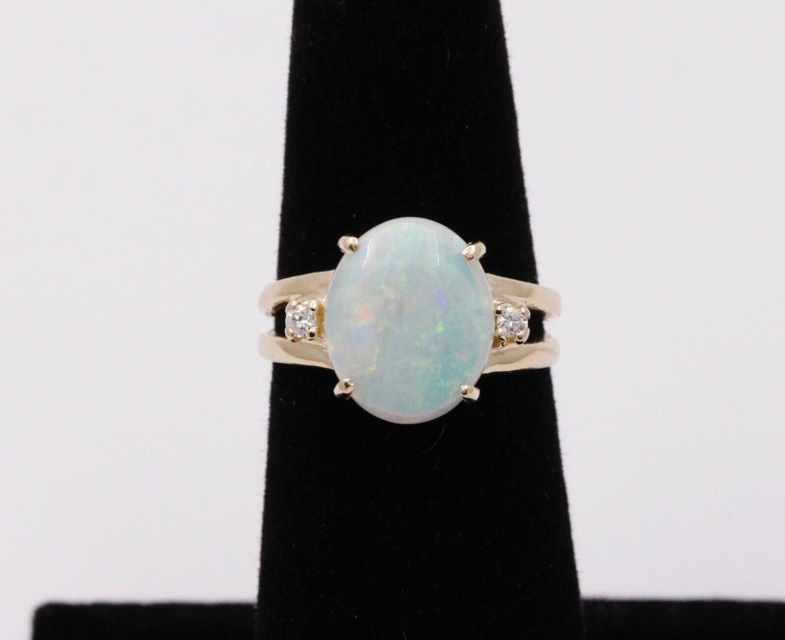 Vintage Opal Diamonds 14K Yellow Gold Ring