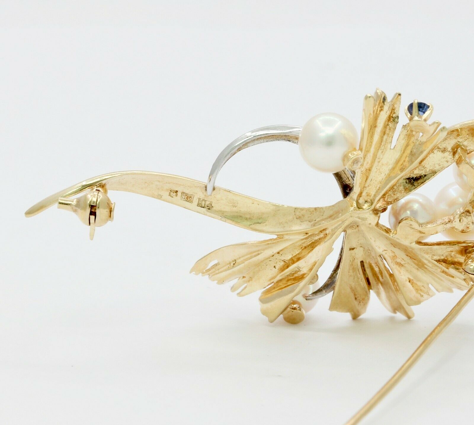 Vintage 14K Yellow Gold Mikimoto Pearl & Sapphire Brooch