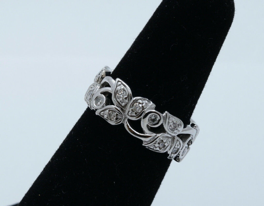 Vintage Clover Diamonds 14K White Gold Band Ring