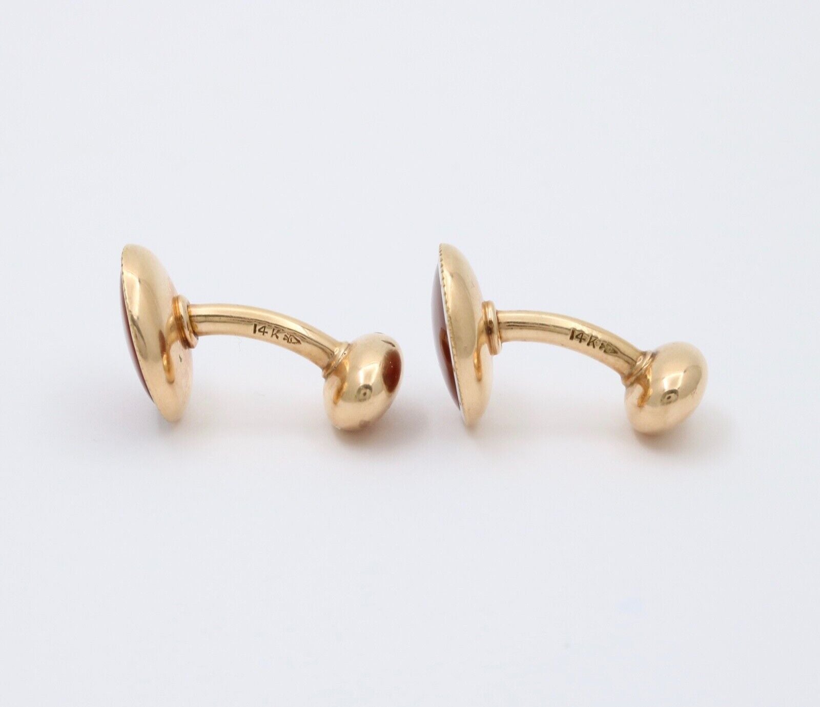 Vintage Carnelian White Enamel 14K Yellow Gold Cufflinks