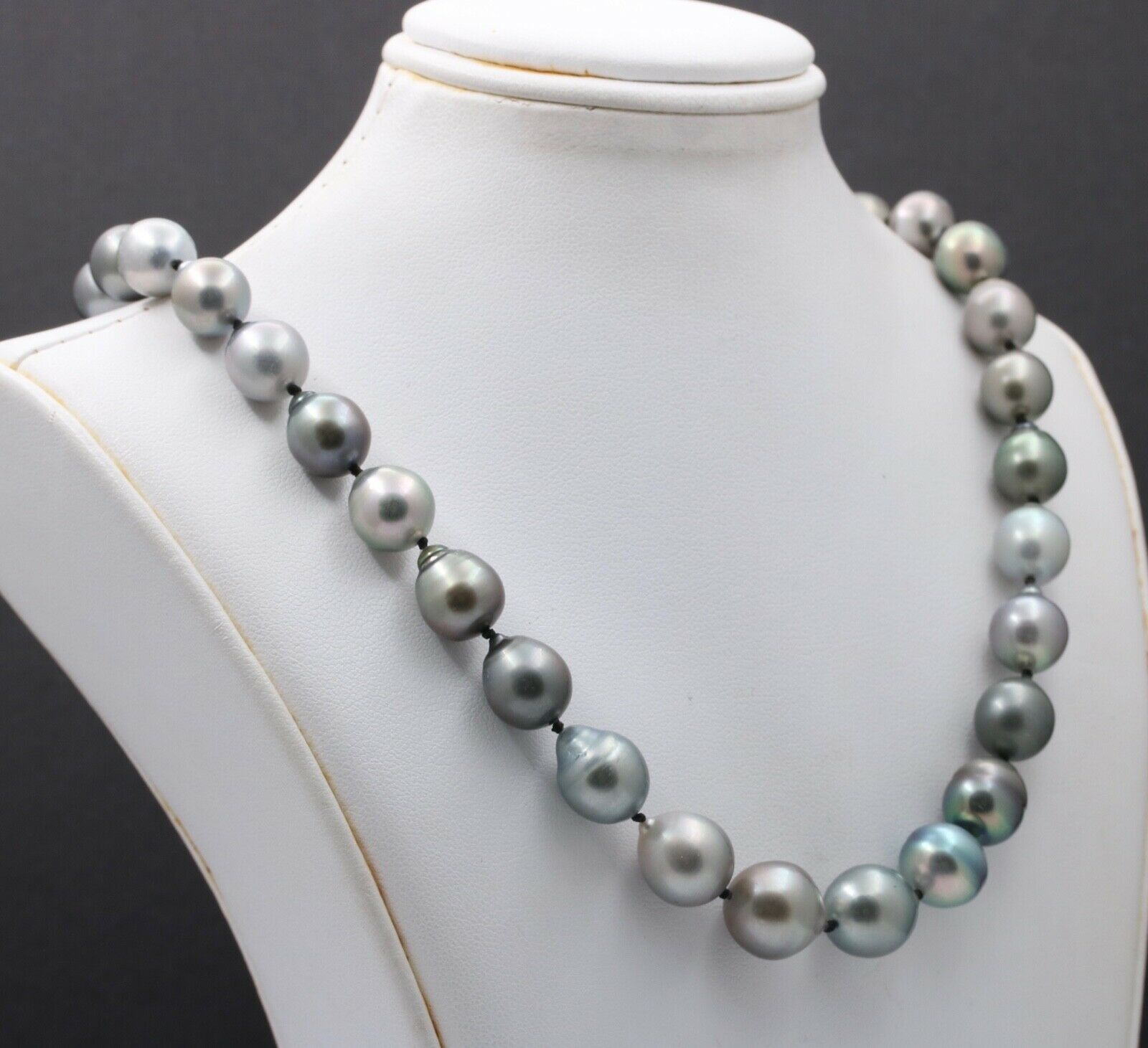 Vintage 14K White Gold Beaded Tahitian Baroque Multicolor Pearl Necklace, June B