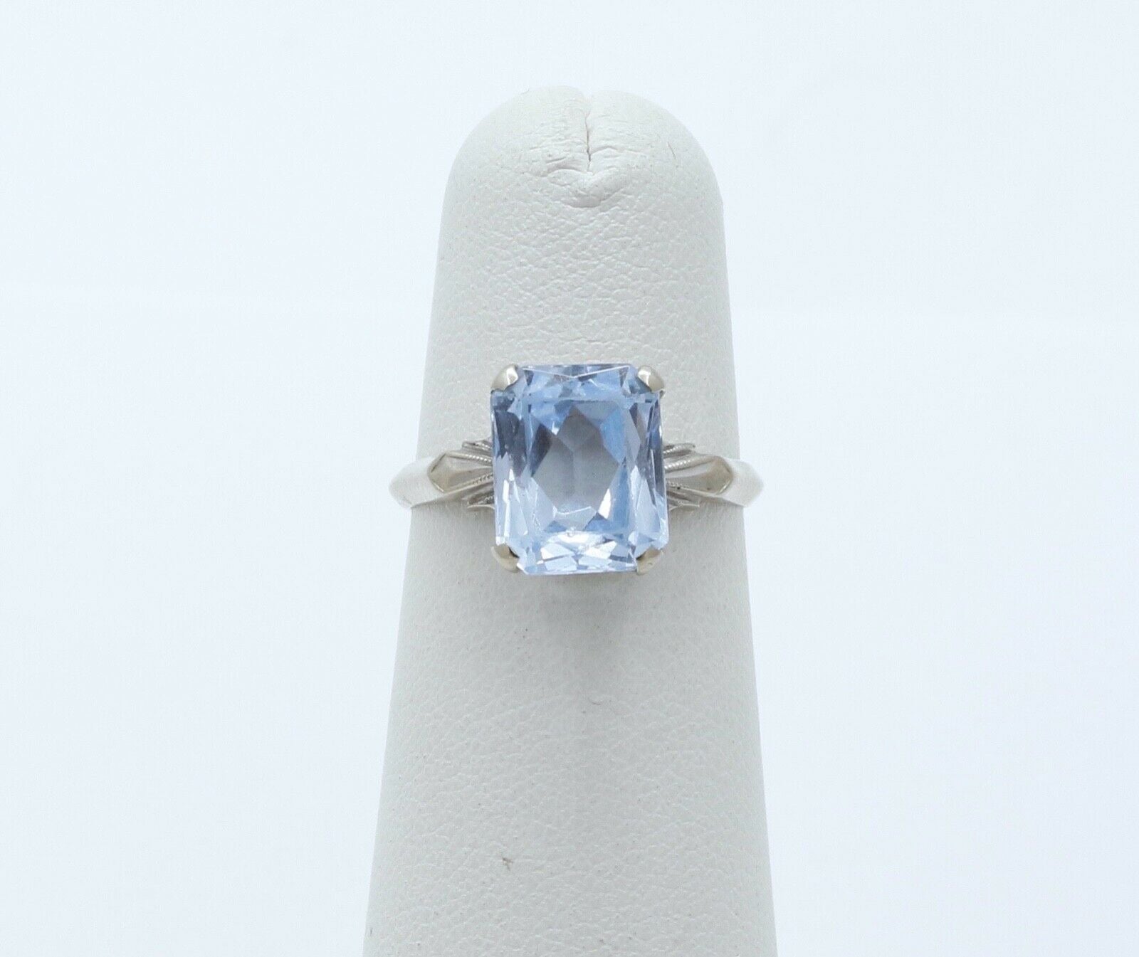 Art Deco Aquamarine 14K Yellow White Gold Cocktail Ring
