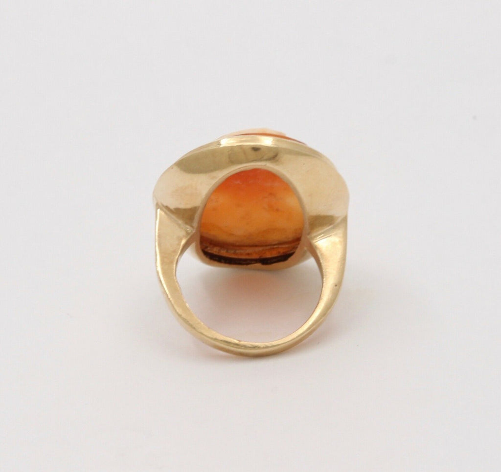 Victorian Style Large Cameo 14K Yellow Gold Ring