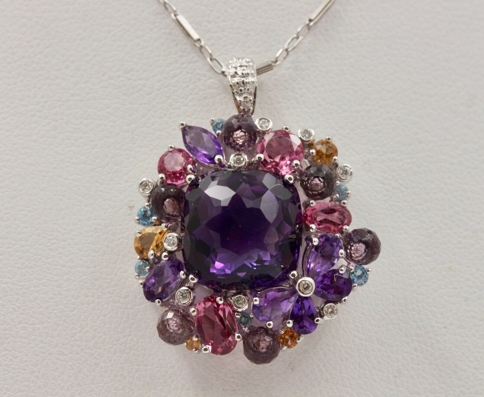 Vintage 18K White Gold Huge Amethyst Quartz Party Necklace
