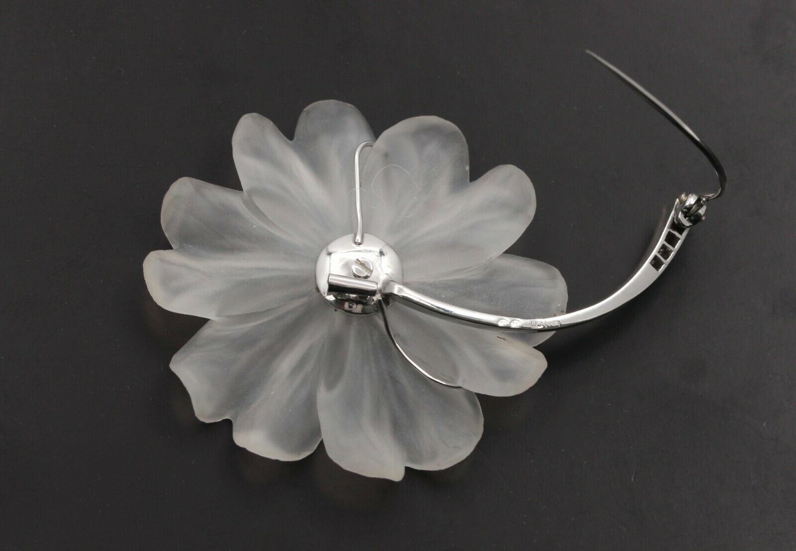 Vintage 18K White Gold Diamond Crystal Flower Brooch