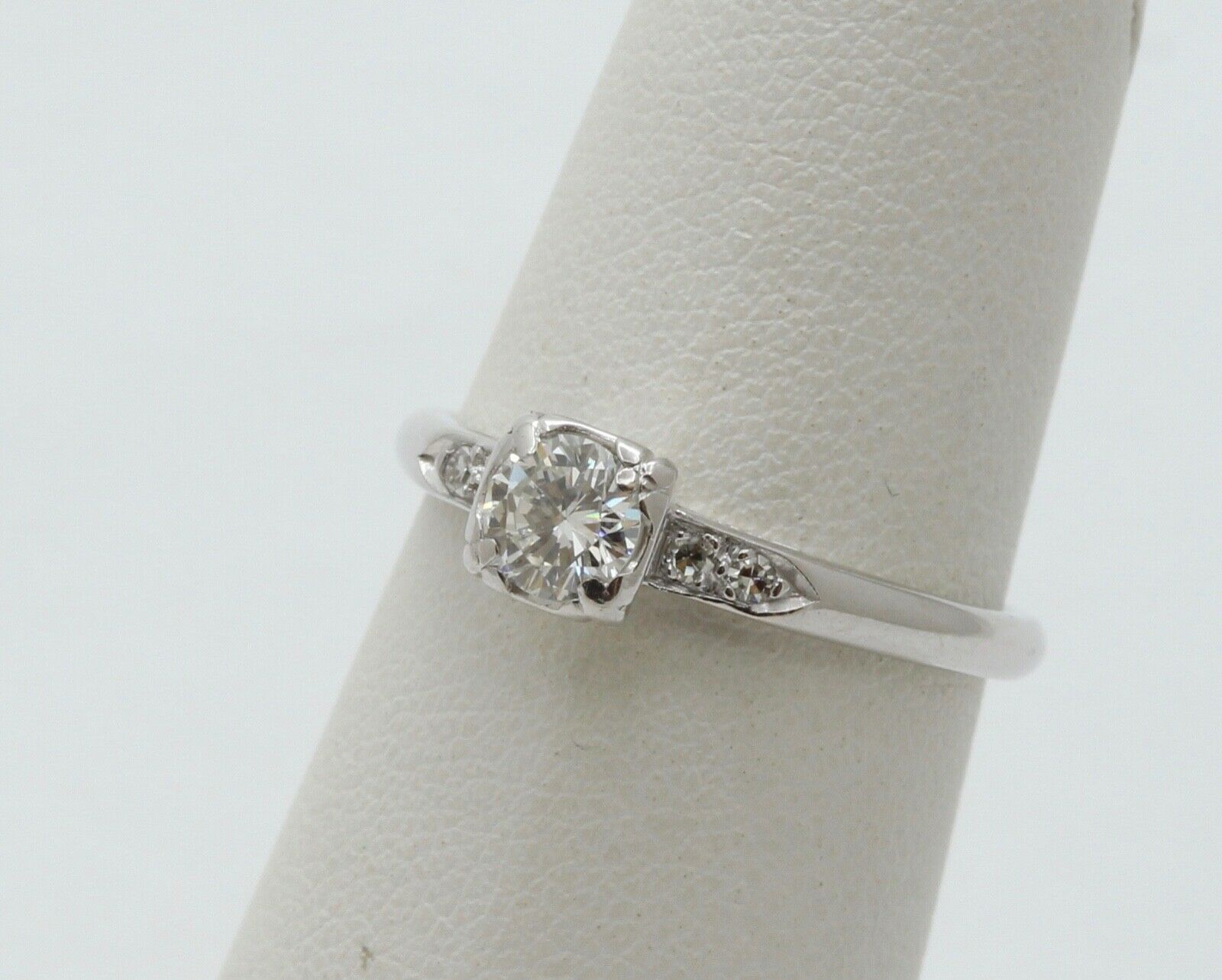 Art Deco Diamond 14K White Gold Engagement Ring