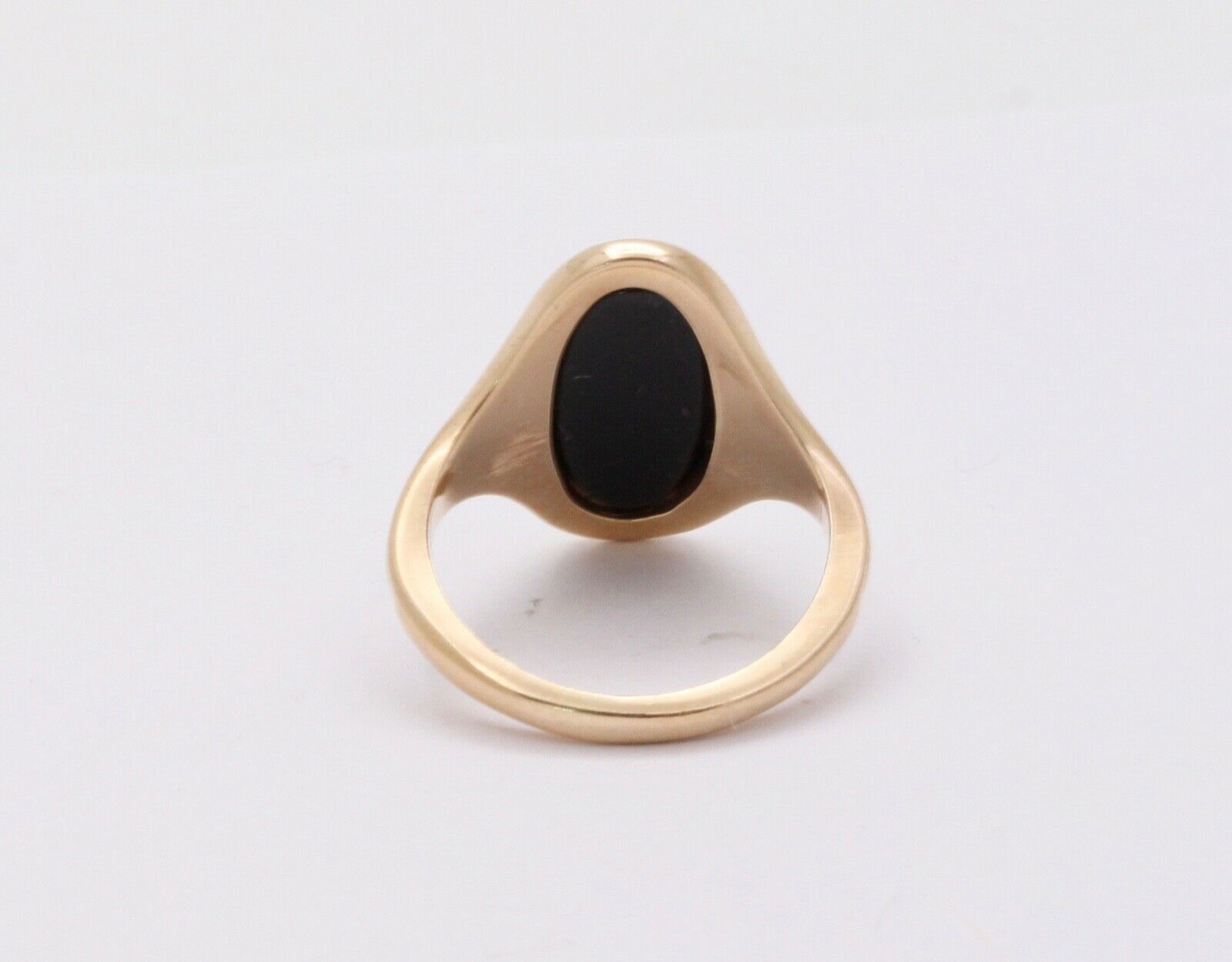 Vintage Black Onyx Signet 14K Yellow Gold Unisex Ring