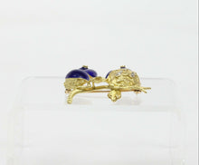 Load image into Gallery viewer, Vintage 18K Yellow Gold Enamel Bird Brooch
