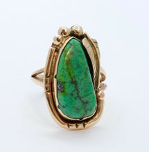 Load image into Gallery viewer, Navajo Green Matrix Turquoise 14K Yellow Gold Ring
