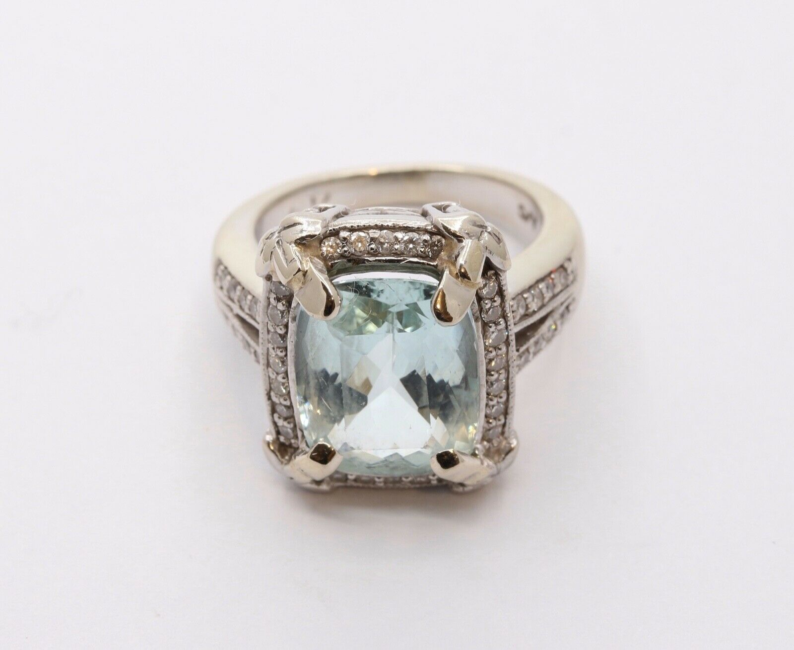 Vintage 14K White Gold Aquamarine Diamonds Ring