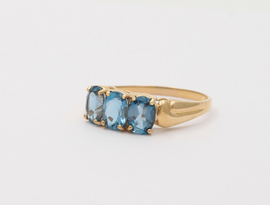 Vintage London Blue Topaz 10K Yellow Gold Band Ring