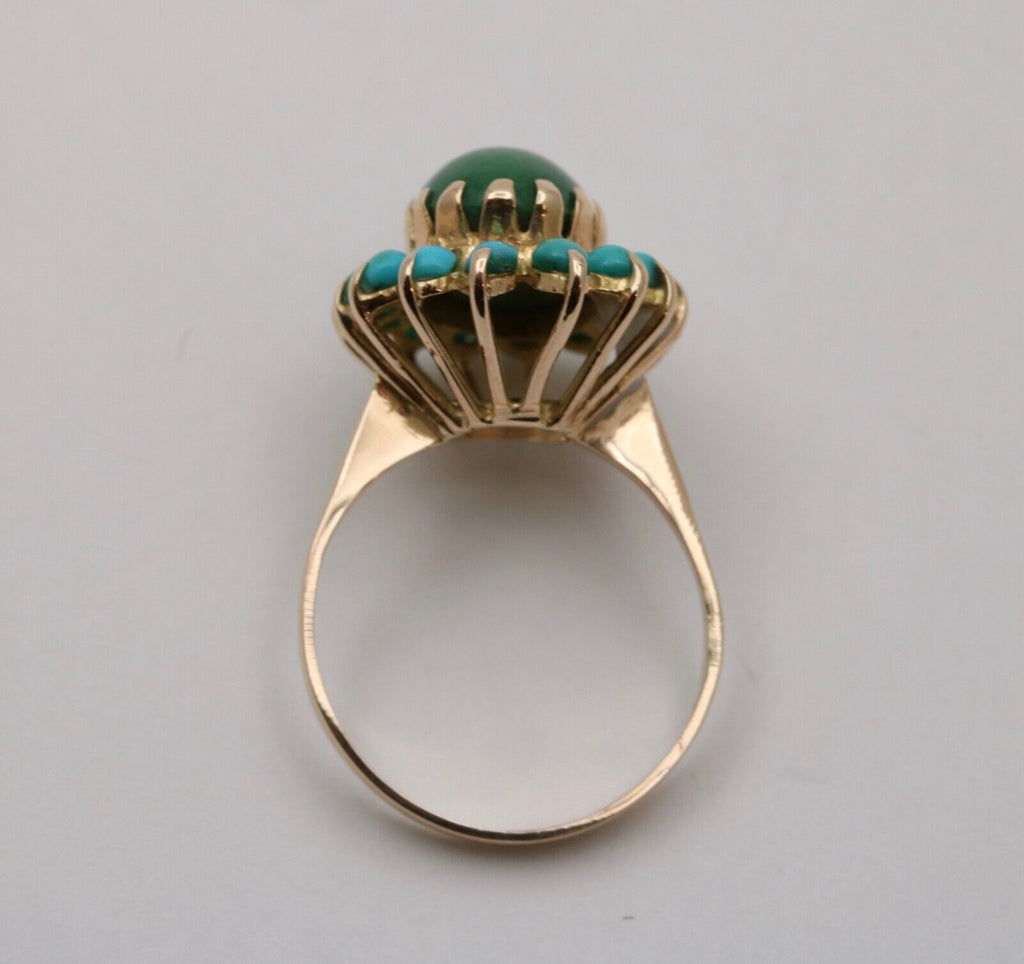 Vintage Jade Turquoise 18K Yellow Gold Cocktail Ring
