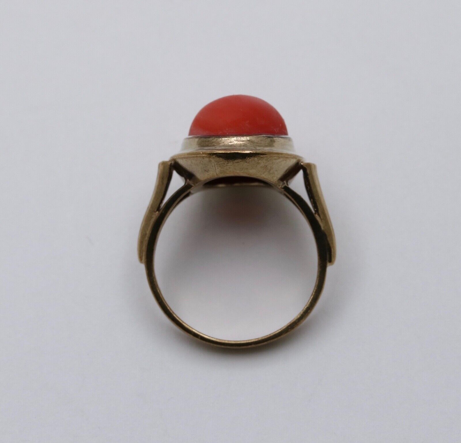 Antique Art Deco 9K Yellow Gold Coral Ring, Cocktail Ring.