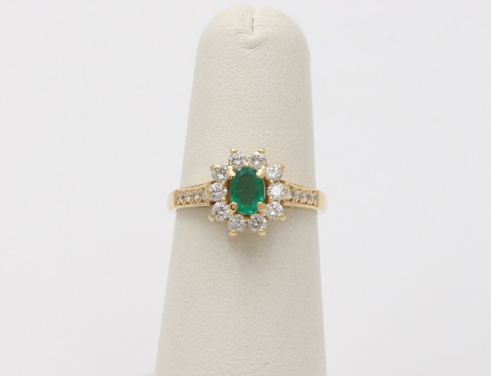 Vintage Cluster Emerald Diamonds 18K Yellow Gold Ring
