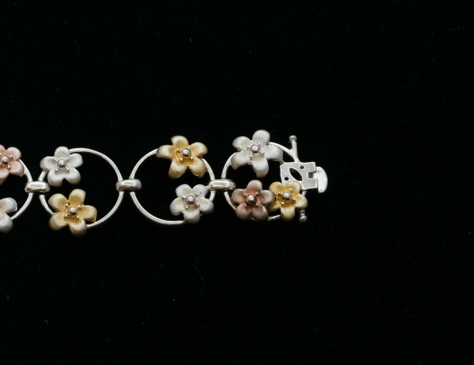 Vintage Sterling Silver Tri Tone Floral Bracelet