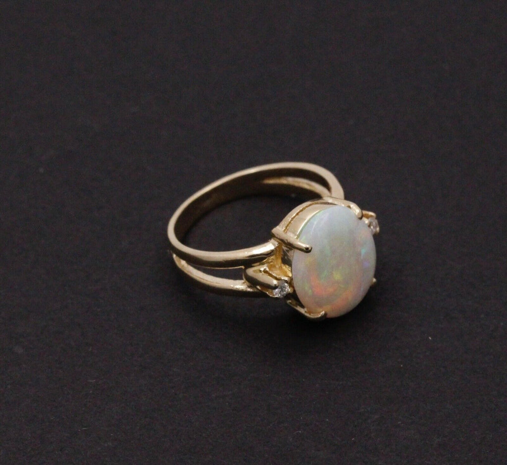 Vintage Opal Diamonds 14K Yellow Gold Ring