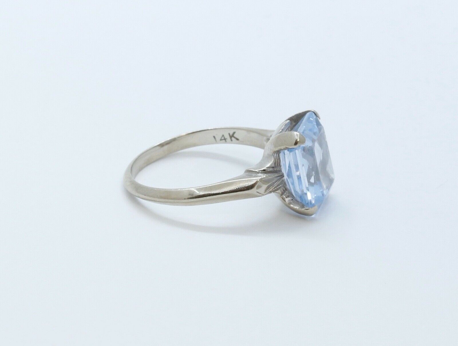 Art Deco Aquamarine 14K Yellow White Gold Cocktail Ring