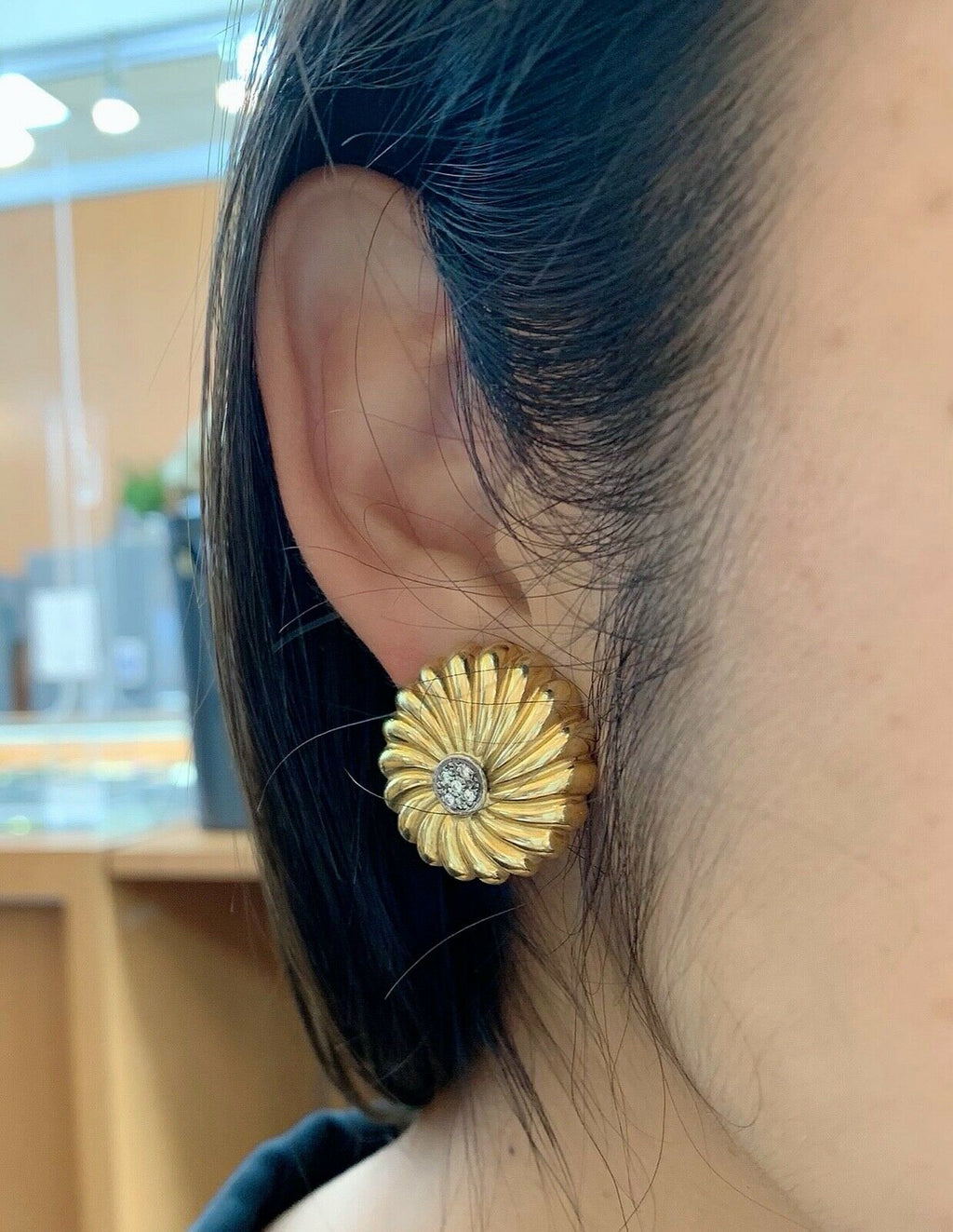 Vintage Diamonds 18K Yellow White Gold Chrysanthemum Flower Earrings