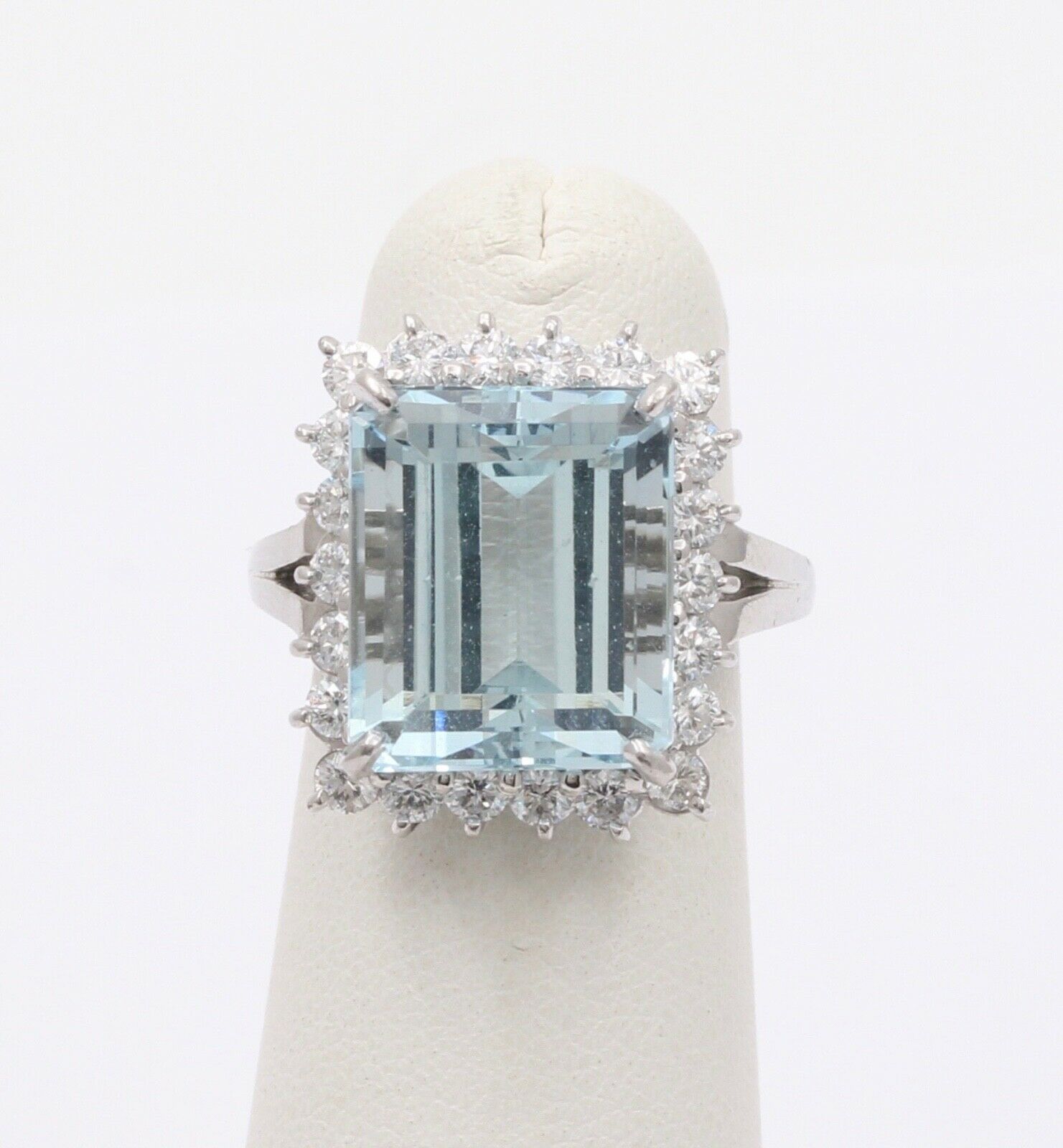 Vintage Aquamarine Diamonds Platinum Ring