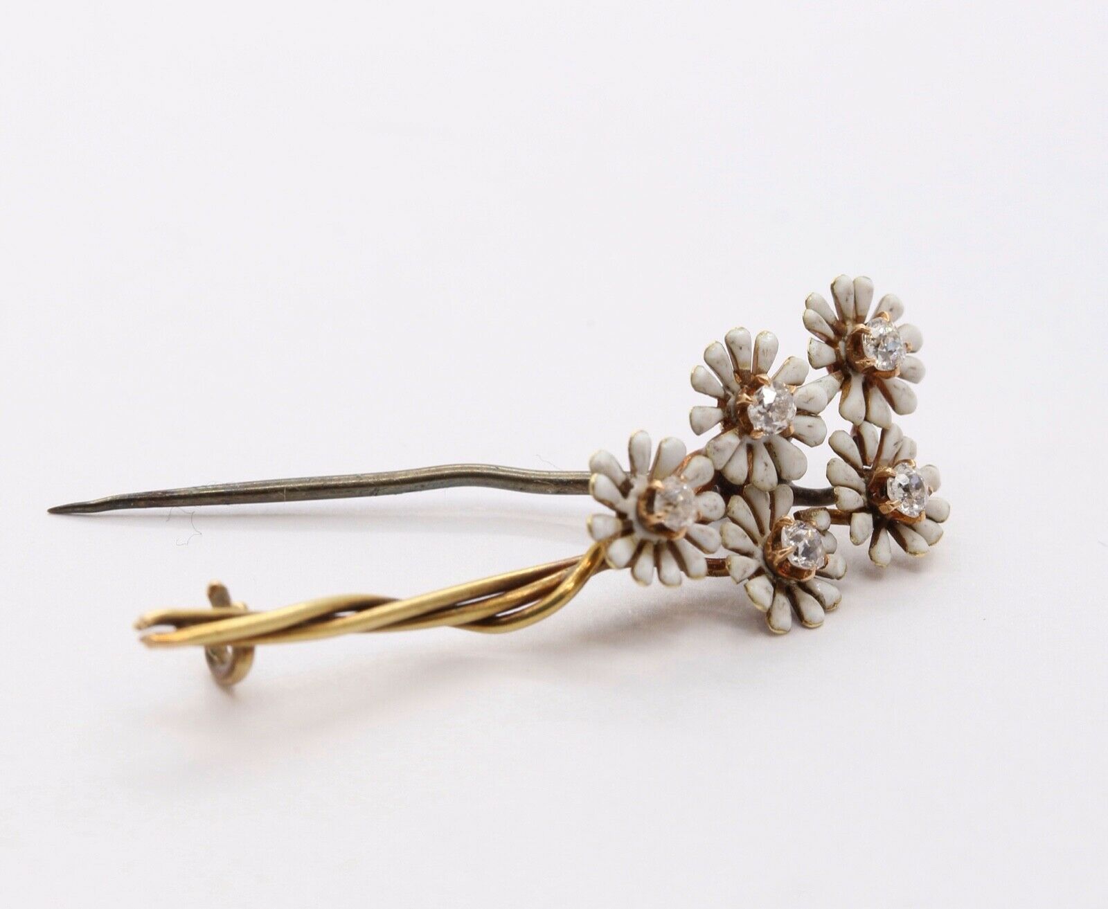 Vintage Diamonds Flowers Enamel 14K Yellow Gold Brooch Pin