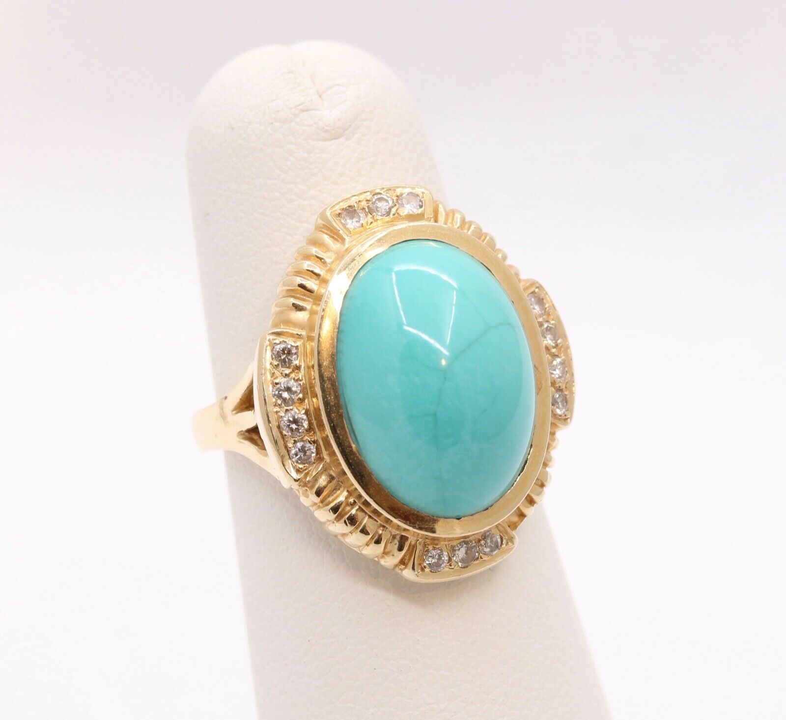 Vintage Turquoise Diamonds 14K Yellow Gold Ring
