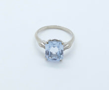 Load image into Gallery viewer, Art Deco Aquamarine 14K Yellow White Gold Cocktail Ring
