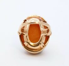 Load image into Gallery viewer, Victorian Ladies Natural Amber 14K Yellow Gold Ring
