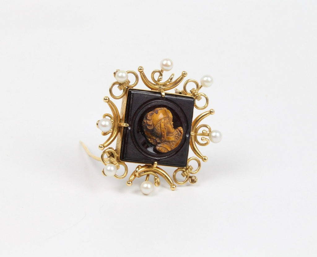 Vintage 18K Yellow Gold Tigers Eye Pearl Carving Brooch