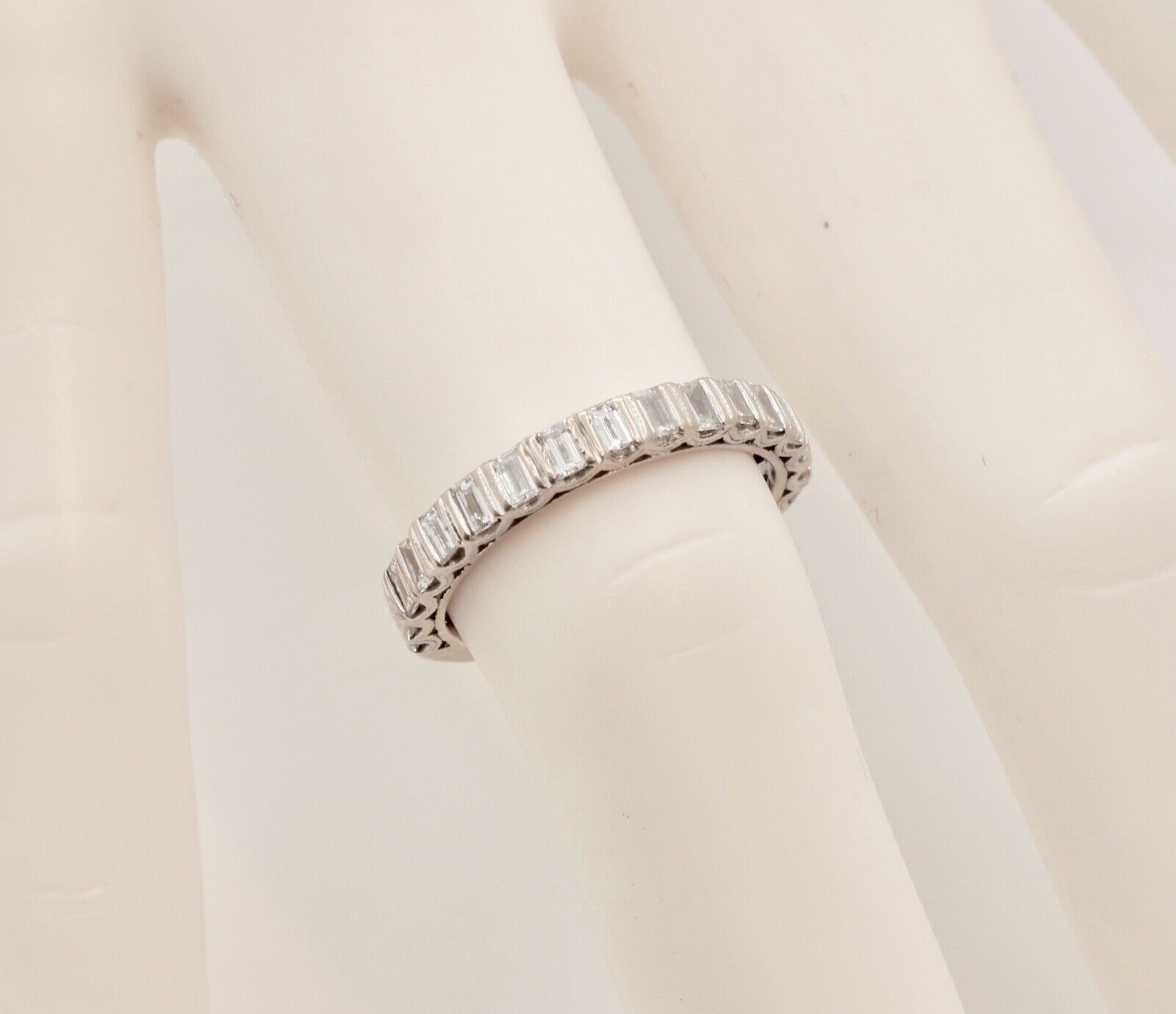 Vintage Ladies Diamonds 14K White Gold Wedding Band Stacking Ring