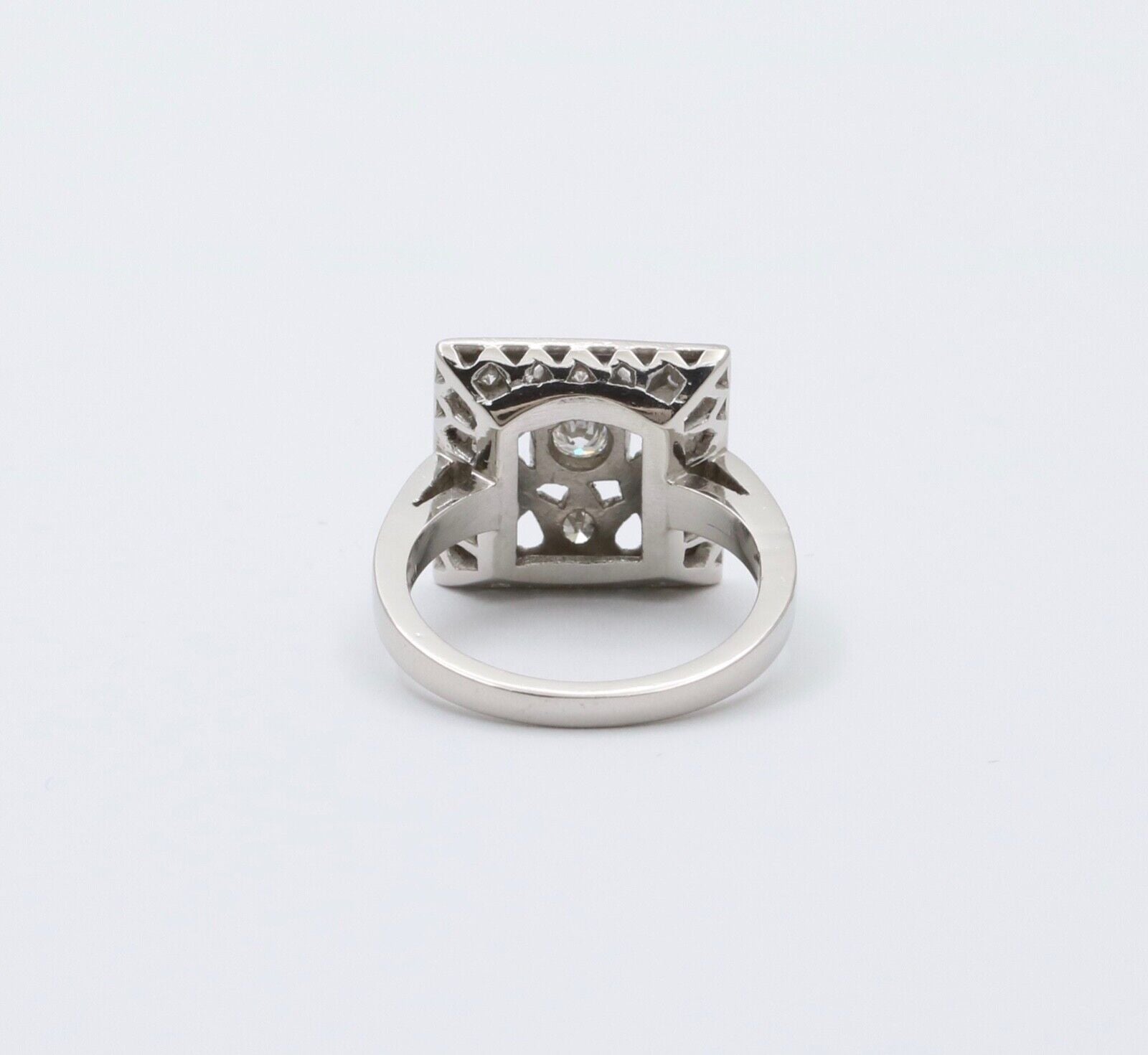 Art Deco Diamonds Platinum Filagree Ring