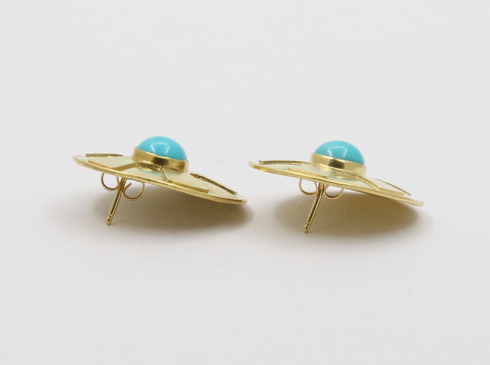 Vintage Natural Turquoise Funky Disk 18K Gold Post Back Earrings