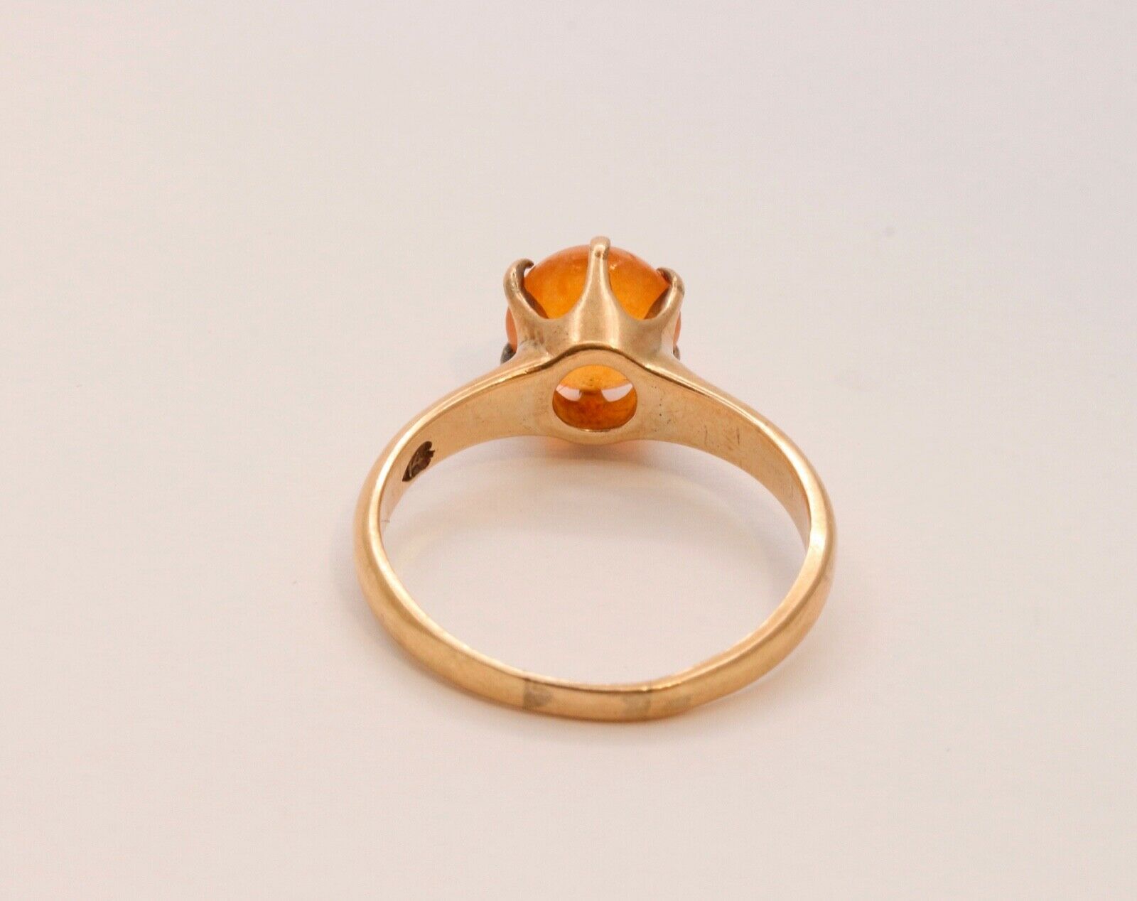 Victorian Mexican Opal Solitaire 14K Yellow Gold Ring