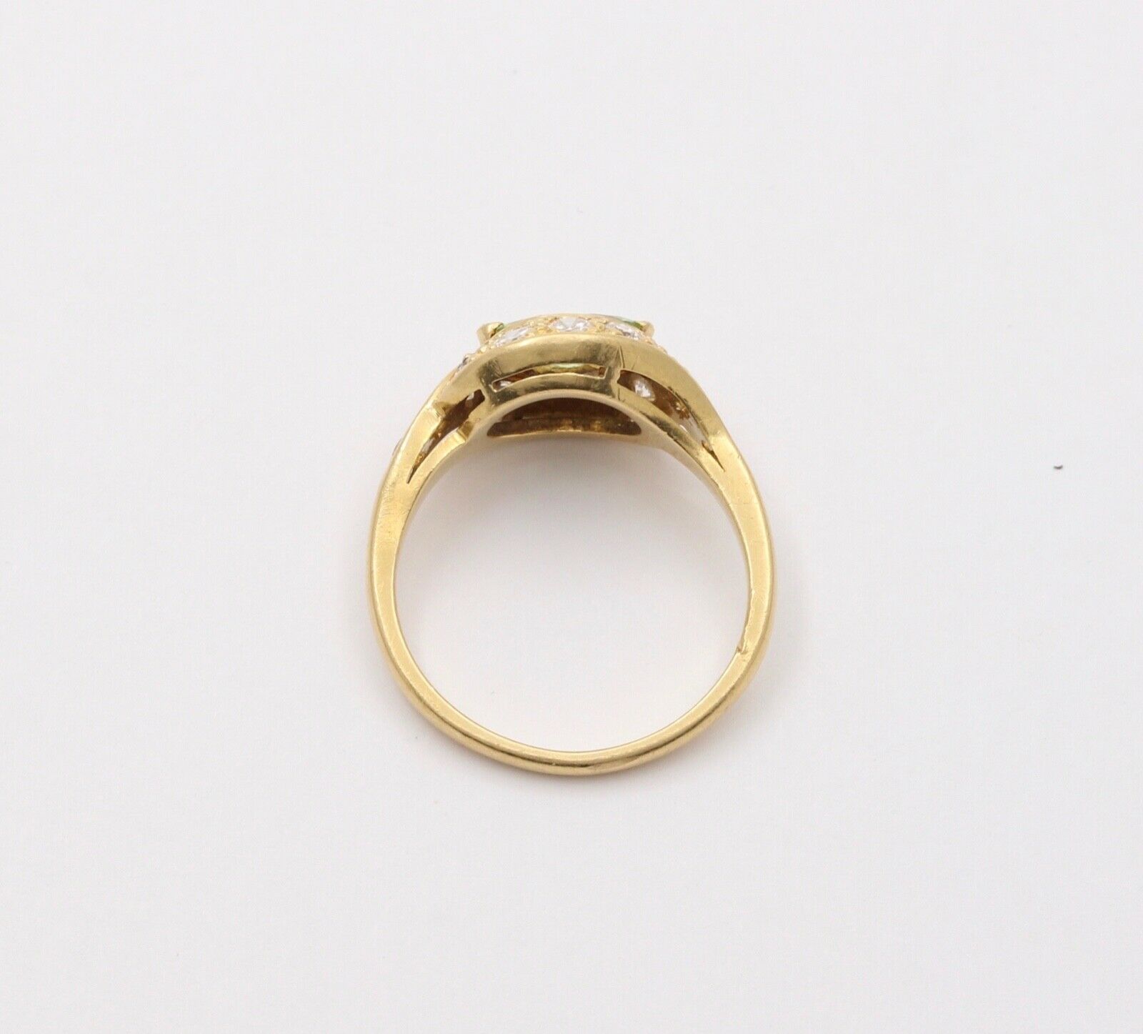 Vintage Bypass Peridot Diamonds 18K Yellow Gold Ring