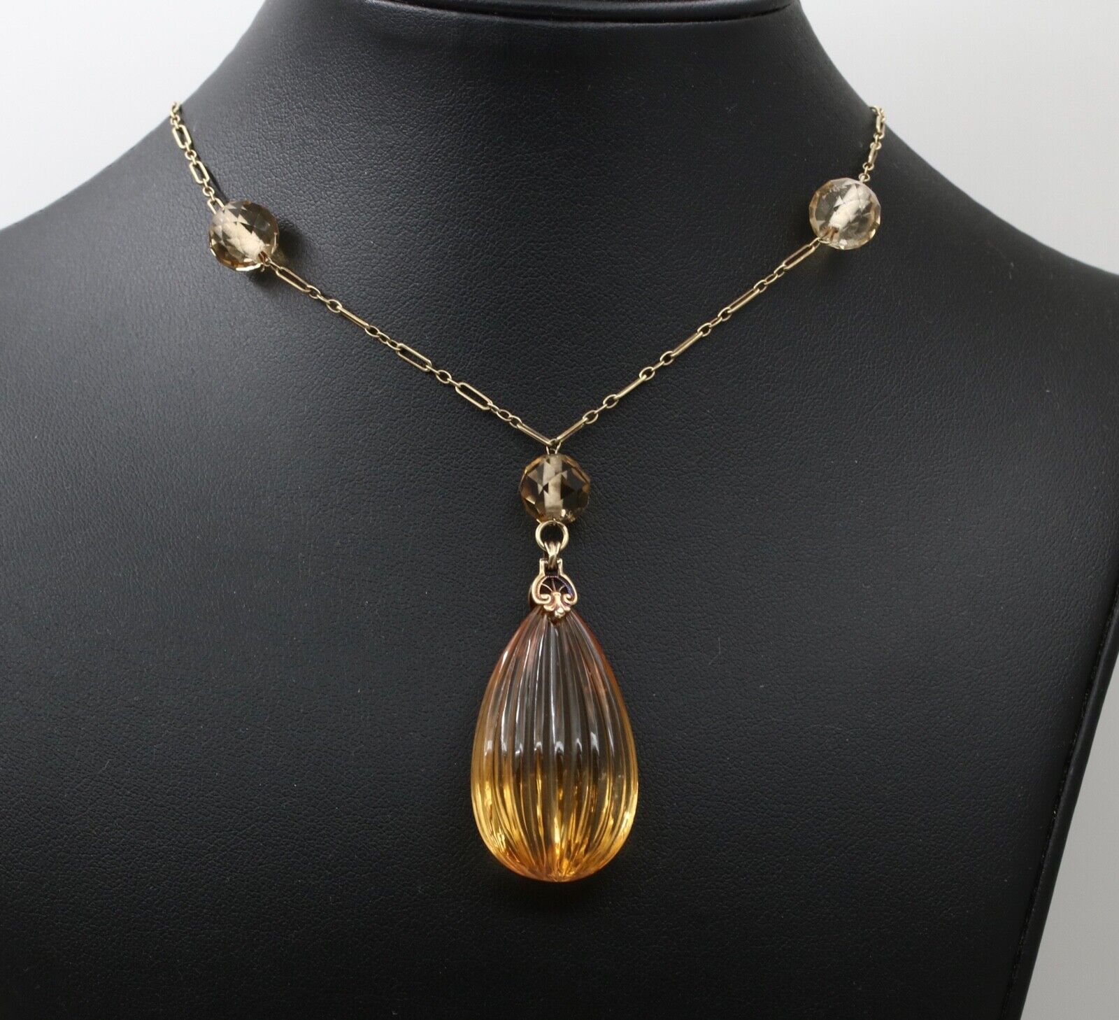 Vintage 14K Yellow Gold Carved Citrine Pendant and Necklace