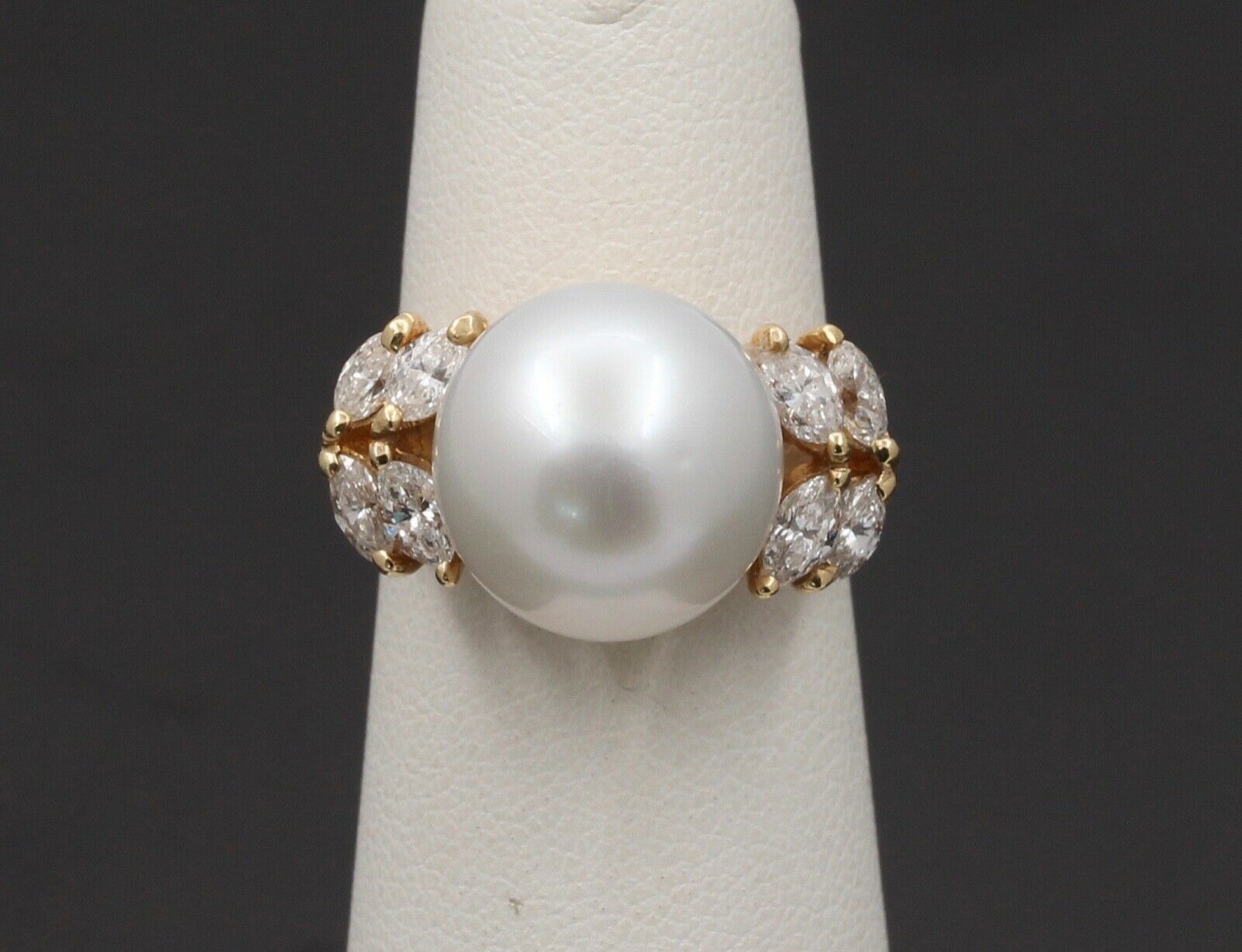 Vintage South Sea Pearl Diamonds 14K Yellow Gold Cocktail Ring