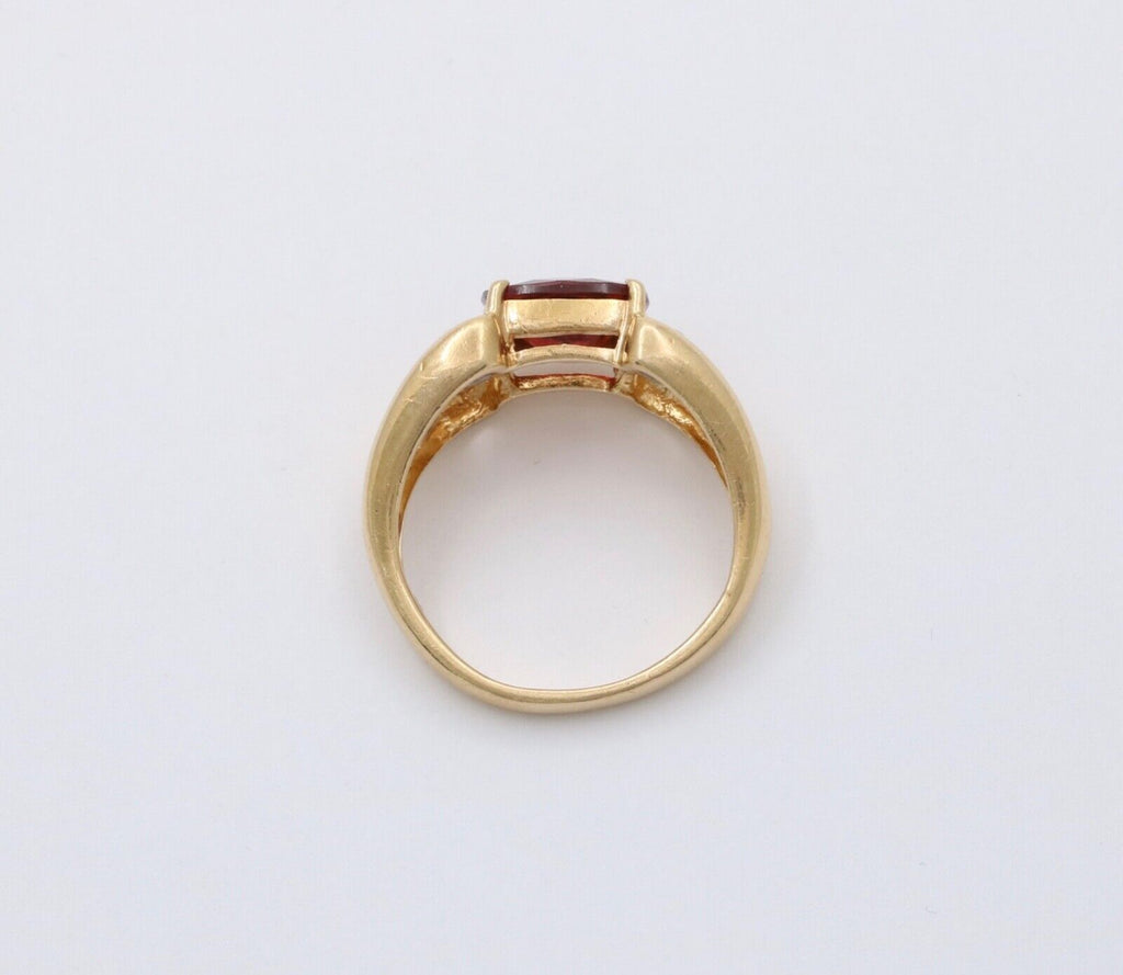 Vintage 14K Yellow Gold Garnet And Diamond Ring Band. Cocktail Ring