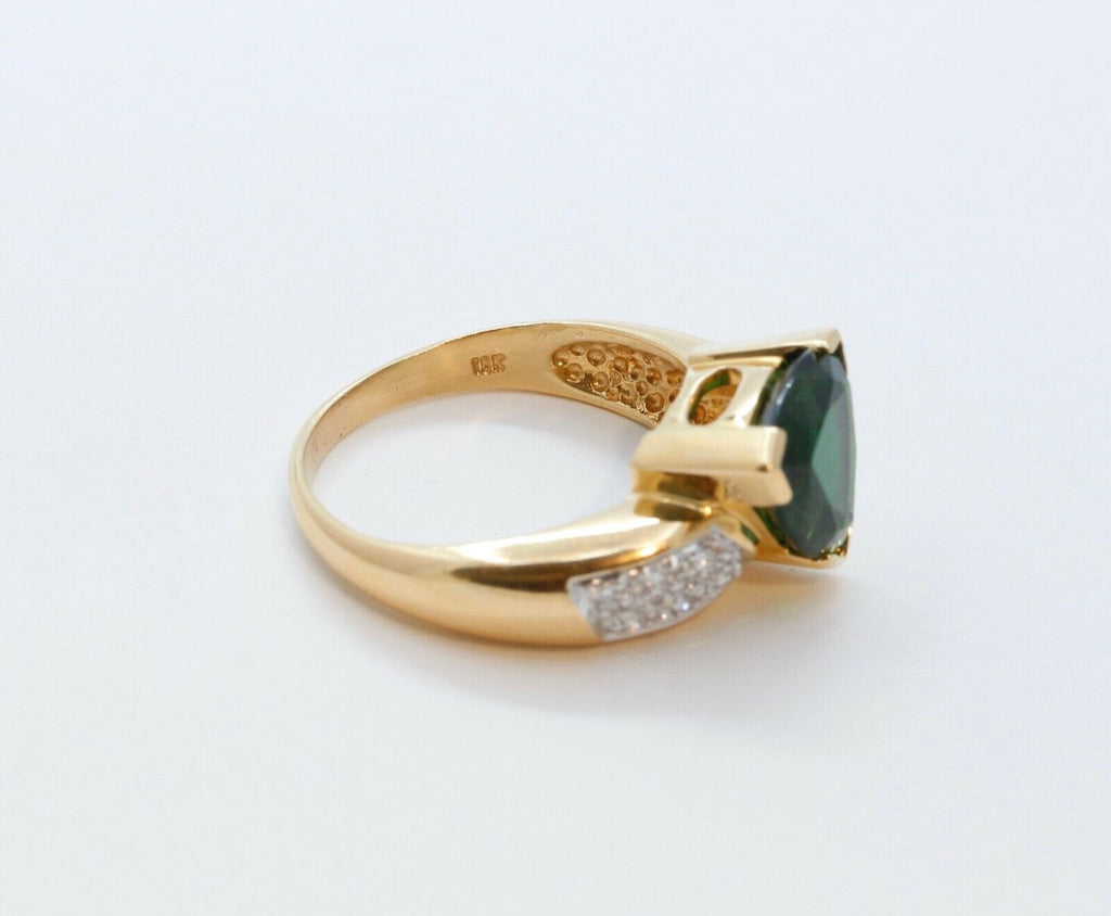 Vintage Trillion Cut Green Tourmaline Diamonds 18K Yellow Gold Ring