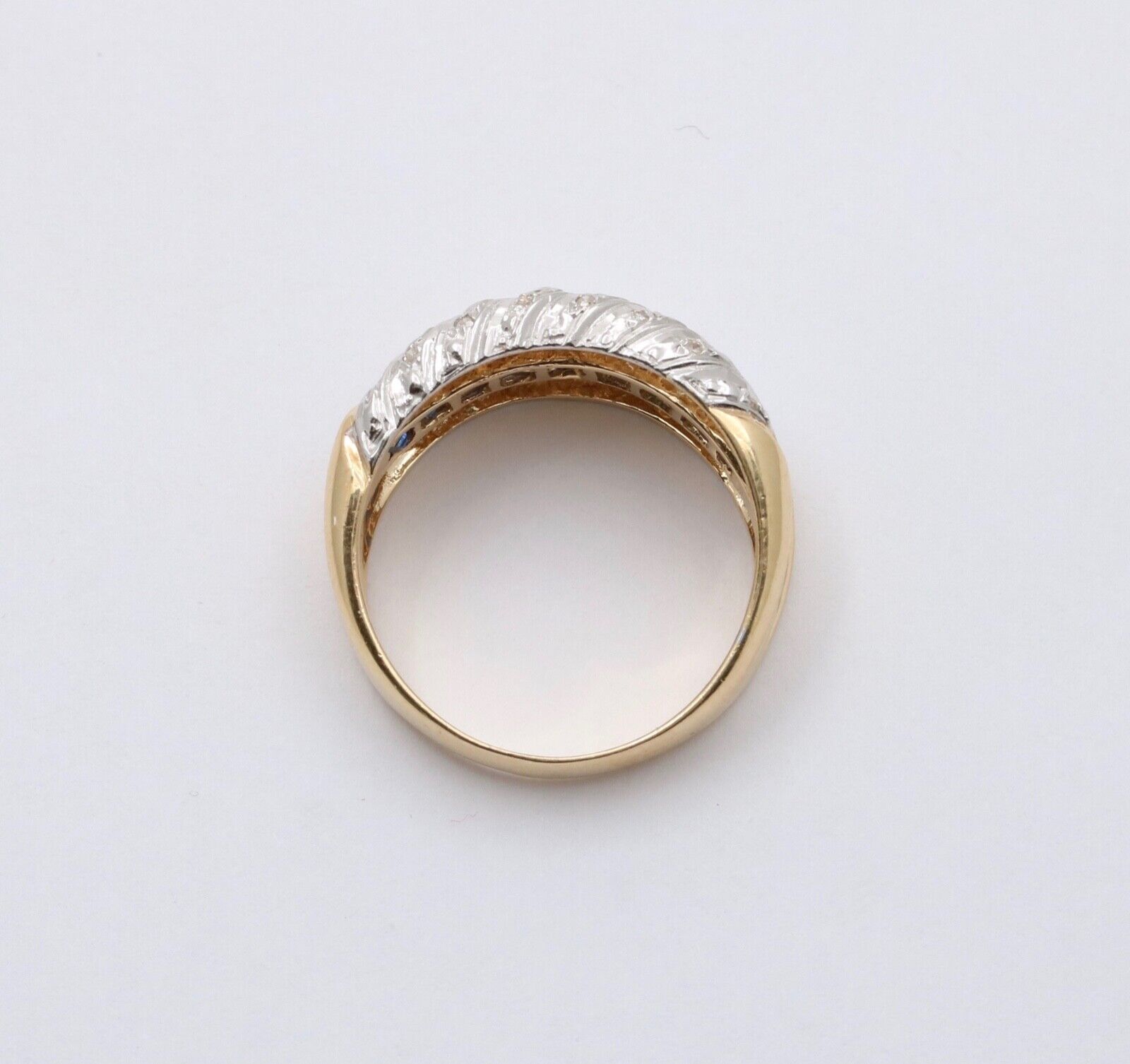 Vintage Diamonds Blue Sapphires Yellow White Gold Ring