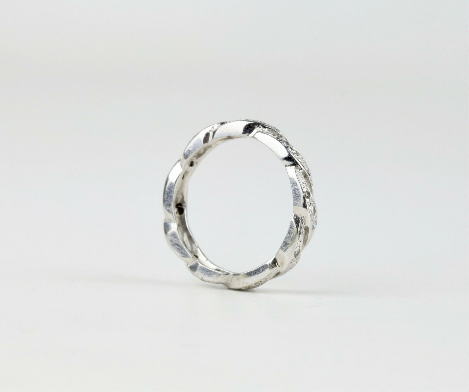 Vintage 14K White Gold Twist Eternity Band