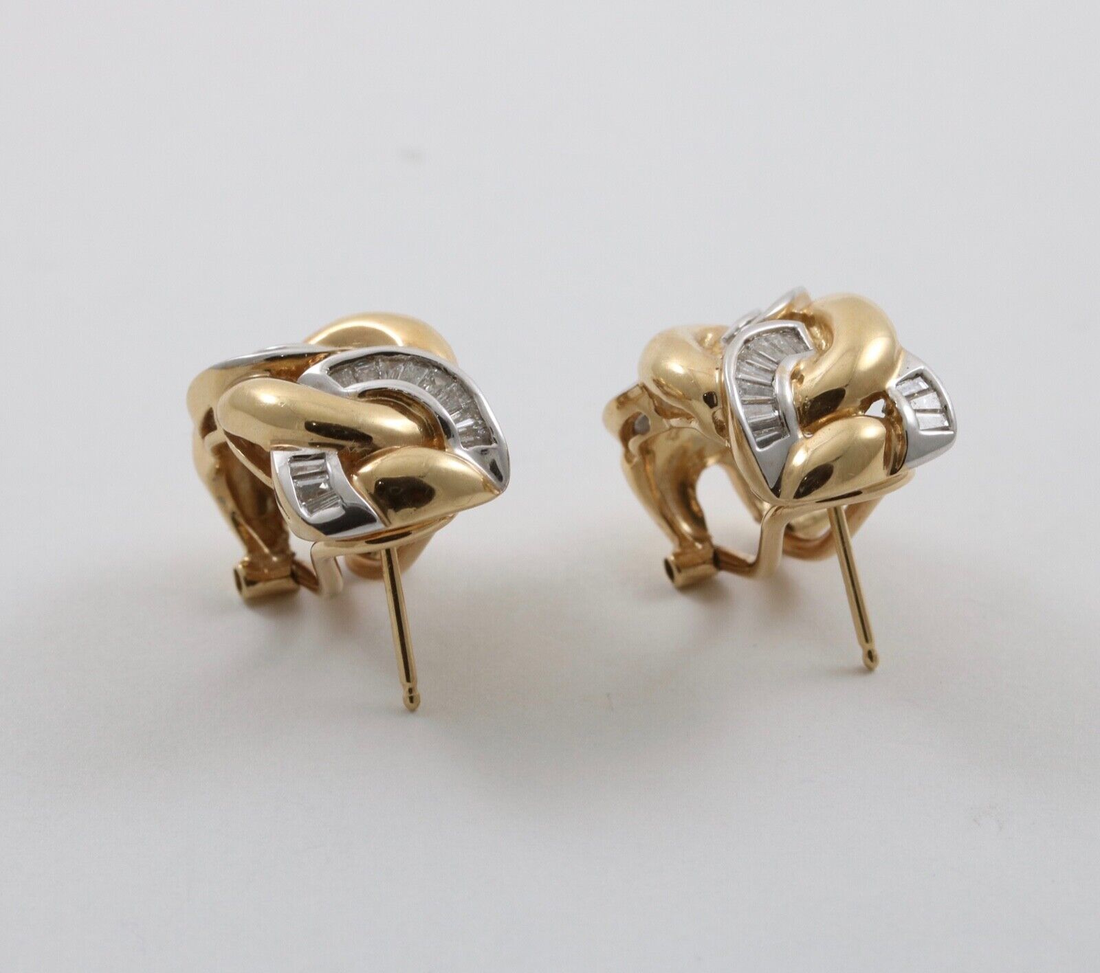 Vintage 14k Gold Diamond Curb Link Huggie Earrings.