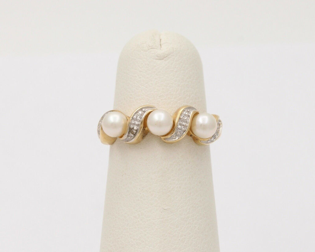 Vintage 14K Yellow White Gold Pearls Diamonds Ring