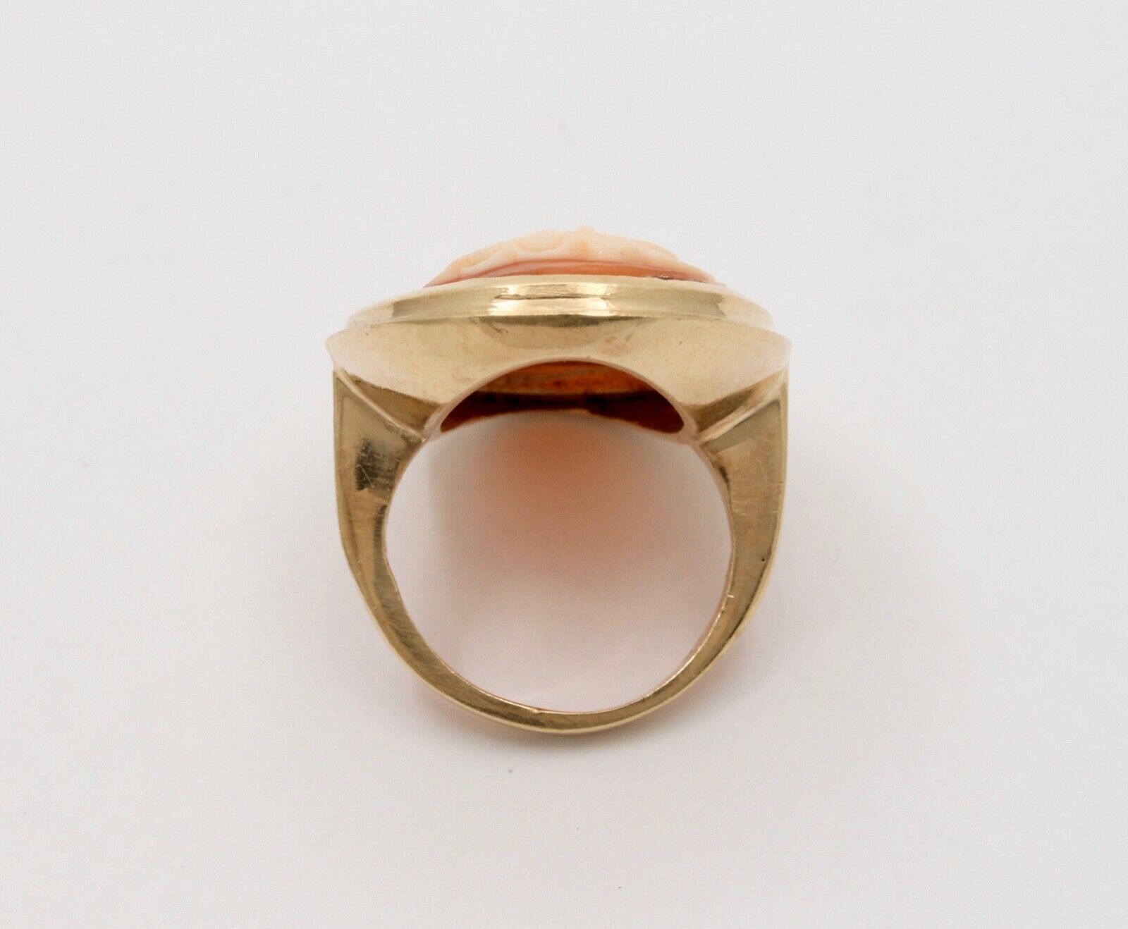 Victorian Style Large Cameo 14K Yellow Gold Ring