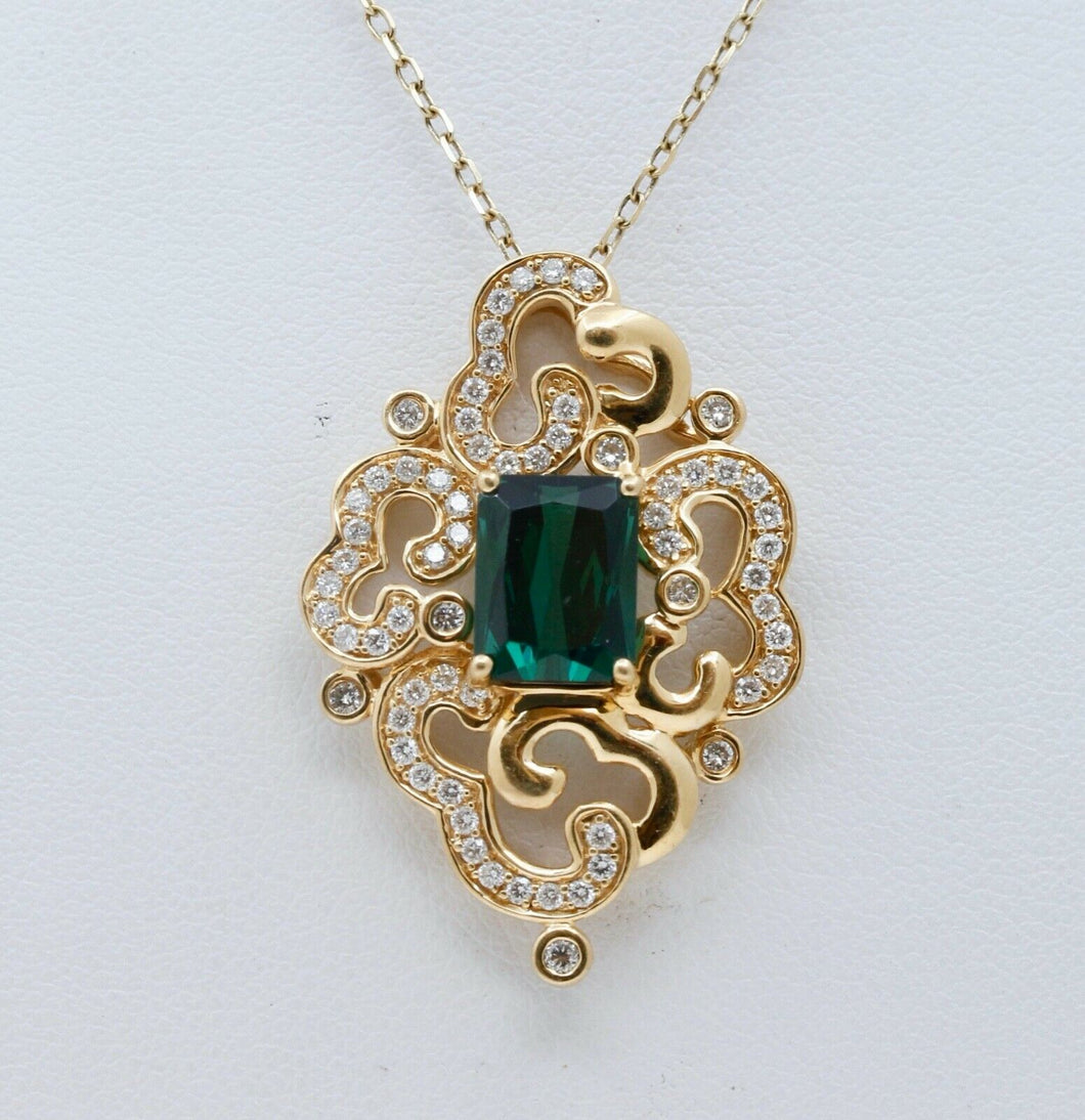 Beautiful Vintage Green Tourmaline Diamonds 14K Yellow Gold Pendant and Chain